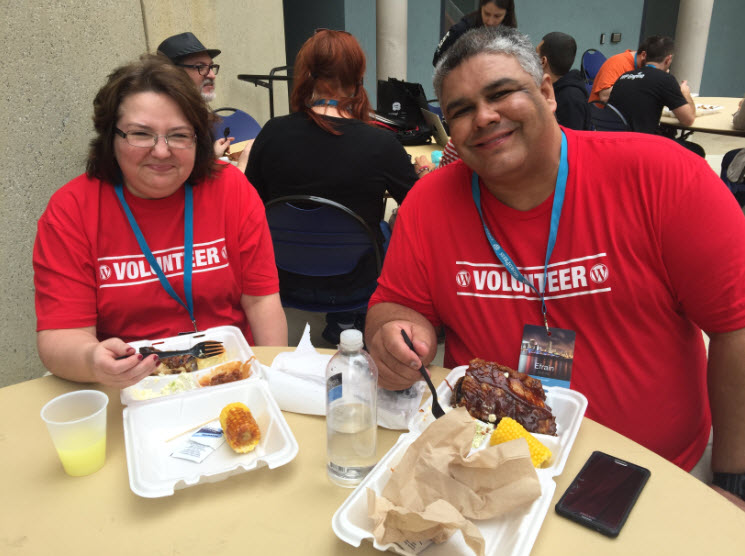 Efrain Rivera and his wife at WordCamp Miami