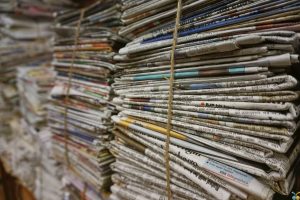 Free newspaper stack photo